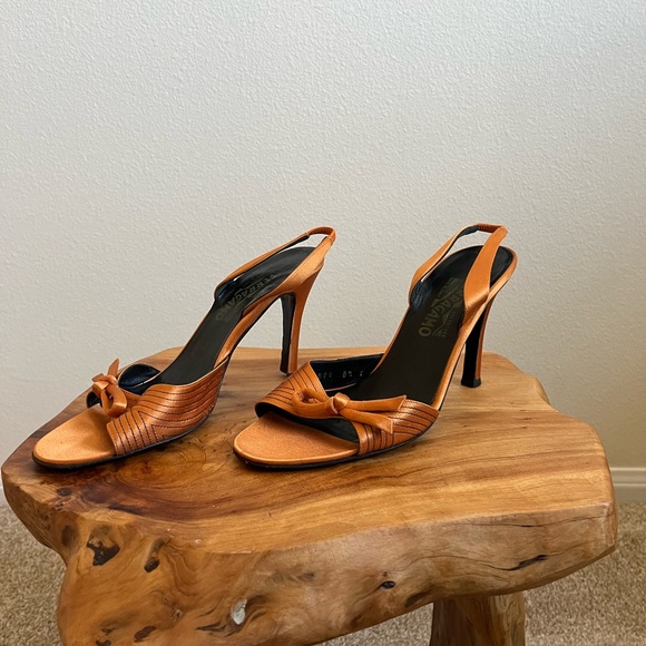 Salvatore Ferragamo Orange Slingback Sandals - Picture 4 of 5